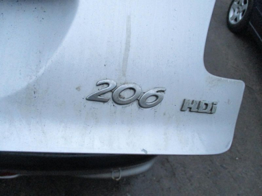 Купить Peugeot 206, 2.0, 2000 года с пробегом, цена 0 руб., id 16815