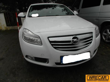 Купить Opel Insignia, 2.0, 2012 года с пробегом, цена 119931 руб., id 16947