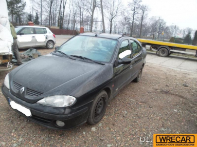 Купить Renault Megane, 1.4, 2002 года с пробегом, цена 4844 руб., id 16951