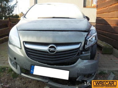 Купить Opel Meriva, 1.6, 2015 года с пробегом, цена 74533 руб., id 16952