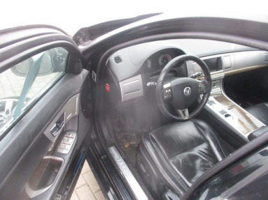 Купить Jaguar XF, 2.7, 2008 года с пробегом, цена 1592 руб., id 16957