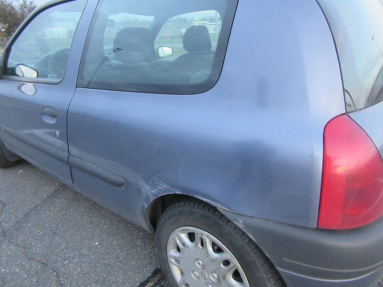 Купить Renault Clio, 1.1, 1999 года с пробегом, цена 0 руб., id 17015