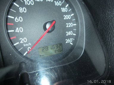 Купить Volkswagen Golf, 1.6, 2001 года с пробегом, цена 0 руб., id 17016