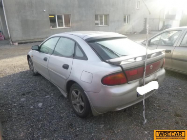 Купить Mazda 323, 1.5, 1998 года с пробегом, цена 1592 руб., id 17048