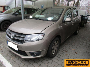 Купить Dacia Sandero, 1.1, 2013 года с пробегом, цена 1592 руб., id 17065
