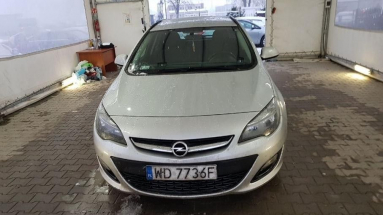 Купить Opel Astra, 1.7, 2014 года с пробегом, цена 382491 руб., id 17093
