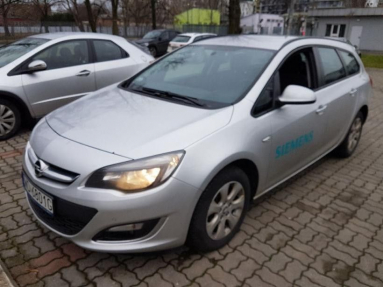 Купить Opel Astra, 1.7, 2013 года с пробегом, цена 364636 руб., id 17100