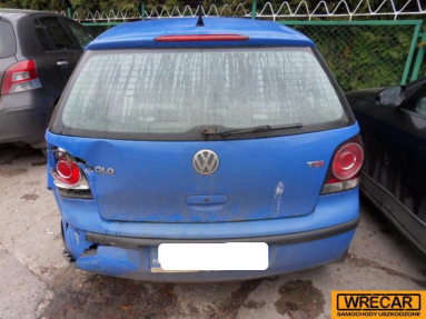 Купить Volkswagen Polo, 1.4, 2002 года с пробегом, цена 1592 руб., id 17141