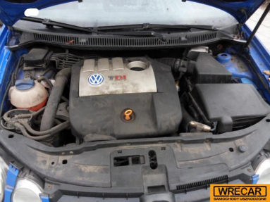 Купить Volkswagen Polo, 1.4, 2002 года с пробегом, цена 1592 руб., id 17141