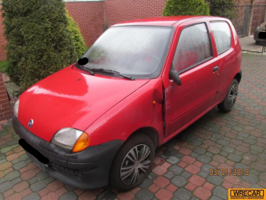 Купить Fiat Seicento, 0.9, 2001 года с пробегом, цена 6436 руб., id 17142