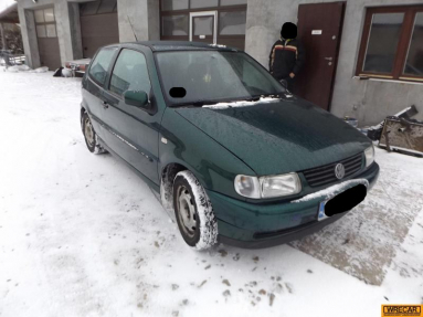 Купить Volkswagen Polo, 1.4, 1999 года с пробегом, цена 1592 руб., id 17162