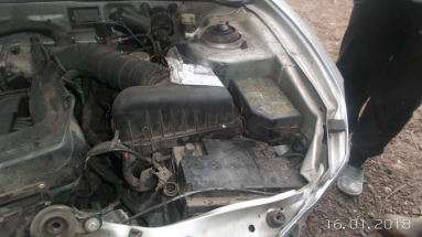 Купить Hyundai Coupe, 2.0, 1999 года с пробегом, цена 3253 руб., id 17167