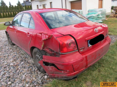 Купить Toyota Avensis, 1.6, 2006 года с пробегом, цена 0 руб., id 17173