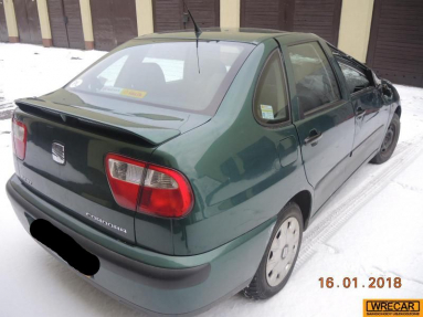 Купить SEAT Cordoba, 1.6, 2001 года с пробегом, цена 0 руб., id 17192