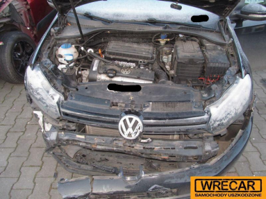 Купить Volkswagen Golf, 1.4, 2011 года с пробегом, цена 1592 руб., id 17232