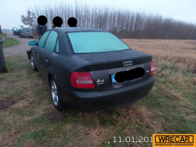 Купить Audi A4, 1.8, 1999 года с пробегом, цена 1592 руб., id 17269