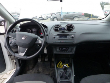 Купить SEAT Ibiza, 1.2, 2014 года с пробегом, цена 358131 руб., id 17292