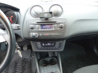 Купить SEAT Ibiza, 1.2, 2014 года с пробегом, цена 387335 руб., id 17297