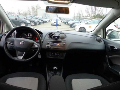 Купить SEAT Ibiza, 1.2, 2014 года с пробегом, цена 353286 руб., id 17299