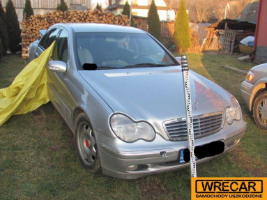 Купить Mercedes-Benz C 180 Kat. 203 Elegance, 2.0, 2001 года с пробегом, цена 0 руб., id 17330