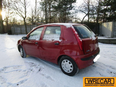 Купить Fiat Punto, 1.2, 2001 года с пробегом, цена 0 руб., id 17343