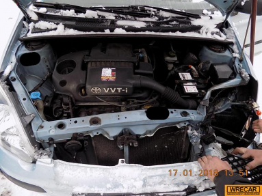 Купить Toyota Yaris, 1.3, 2003 года с пробегом, цена 42076 руб., id 17351