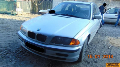 Купить BMW 3 318i Kat., 1.9, 2000 года с пробегом, цена 0 руб., id 17353