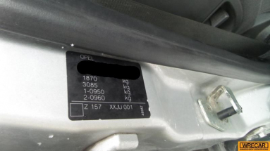 Купить Opel Vectra, 1.8, 2003 года с пробегом, цена 0 руб., id 17364