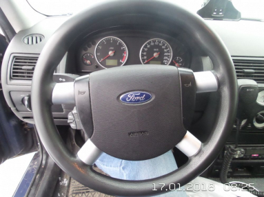 Купить Ford Mondeo, 1.8, 2001 года с пробегом, цена 0 руб., id 17383