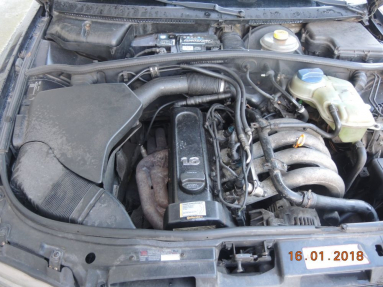 Купить Audi A4, 1.6, 1997 года с пробегом, цена 1592 руб., id 17404