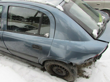 Купить Opel Astra, 1.2, 2001 года с пробегом, цена 0 руб., id 17430