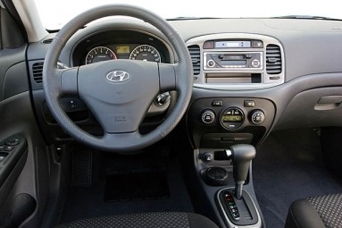 Hyundai Accent Hatchback II, 1.5, 2012 года с пробегом, id 3162