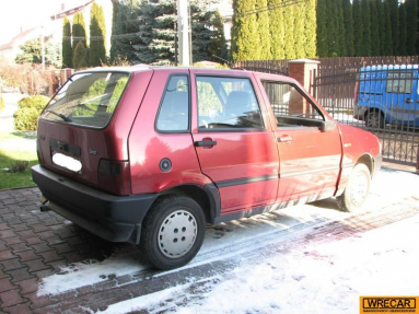 Купить Fiat UNO, 1.4, 1995 года с пробегом, цена 0 руб., id 17441