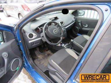 Купить Renault Clio, 1.5, 2011 года с пробегом, цена 24291 руб., id 17480