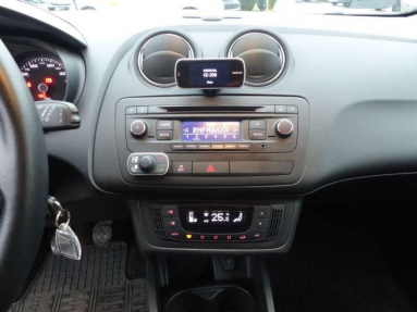 Купить SEAT Ibiza, 1.2, 2014 года с пробегом, цена 367888 руб., id 17490