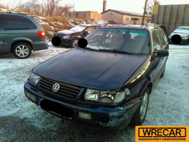 Купить Volkswagen Passat, 1.9, 1994 года с пробегом, цена 1592 руб., id 17547