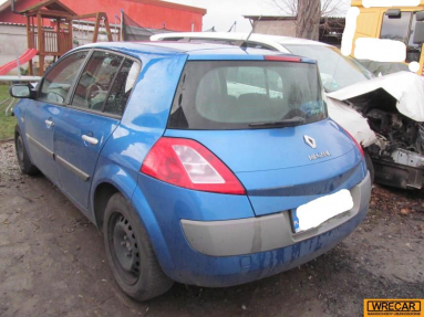 Купить Renault Megane, 1.6, 2002 года с пробегом, цена 1592 руб., id 17595
