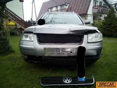 Купить Volkswagen Passat, 1.9, 2002 года с пробегом, цена 17785 руб., id 17615