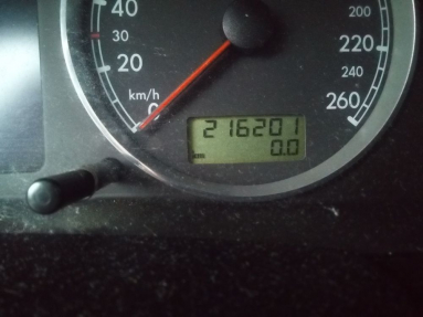 Купить Volkswagen Passat, 1.9, 2002 года с пробегом, цена 17785 руб., id 17615