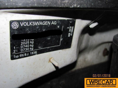 Купить Volkswagen Polo, 1.0, 1998 года с пробегом, цена 1592 руб., id 17625