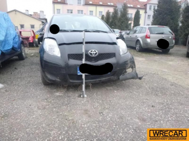 Купить Toyota Yaris, 1.0, 2009 года с пробегом, цена 53425 руб., id 17645