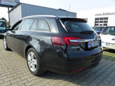 Купить Opel Insignia, 2.0, 2013 года с пробегом, цена 499168 руб., id 17696