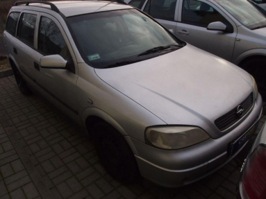 Купить Opel Astra, 1.7, 2005 года с пробегом, цена 64775 руб., id 17710