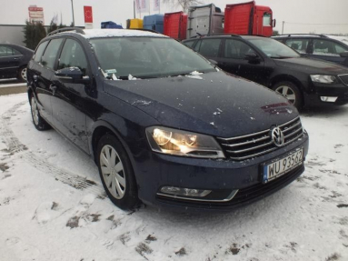 Купить Volkswagen Passat, 2.0, 2013 года с пробегом, цена 494324 руб., id 17715