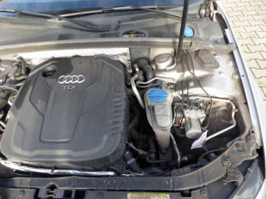 Купить Audi A4, 2.0, 2015 года с пробегом, цена 769825 руб., id 17729
