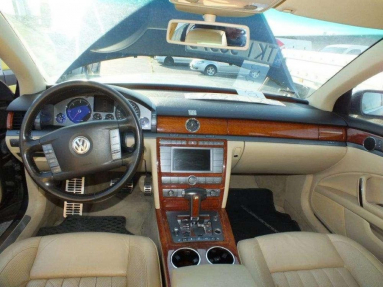 Купить Volkswagen Phaeton, 3.0, 2008 года с пробегом, цена 171764 руб., id 17744