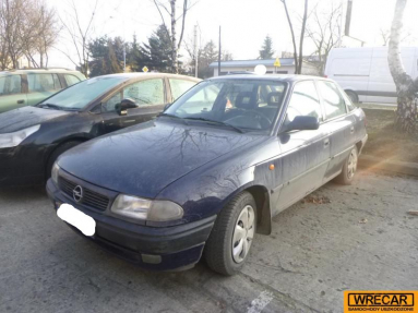 Купить Opel Astra, 1.6, 2000 года с пробегом, цена 0 руб., id 17807