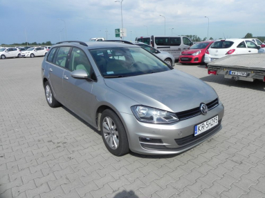 Купить Volkswagen Golf, 1.6, 2015 года с пробегом, цена 580206 руб., id 17901