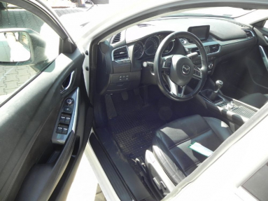 Купить Mazda 6, 2.0, 2015 года с пробегом, цена 1183112 руб., id 17907