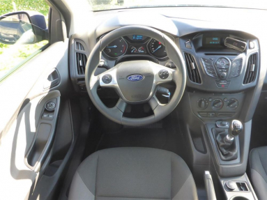 Купить Ford Focus, 1.6, 2014 года с пробегом, цена 330588 руб., id 17909